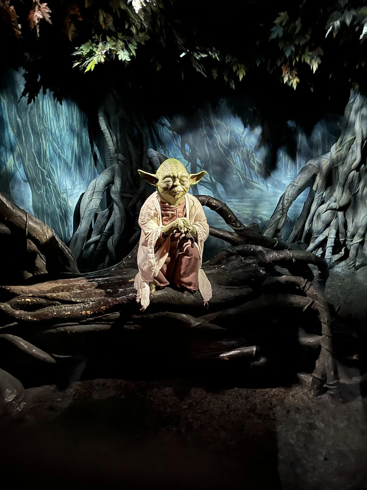 Yoda wax figure at Madame Tussauds London · Yoda · Prokopton42.com